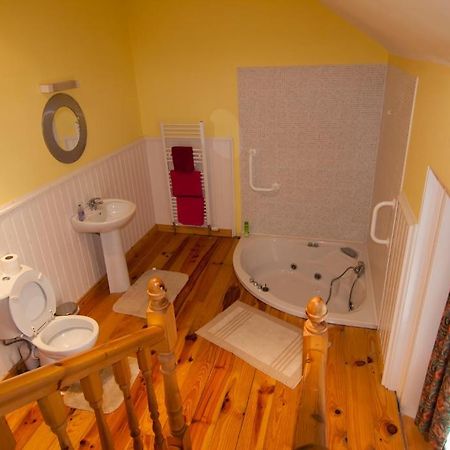 Clarmont Guest House Portrush Exteriör bild