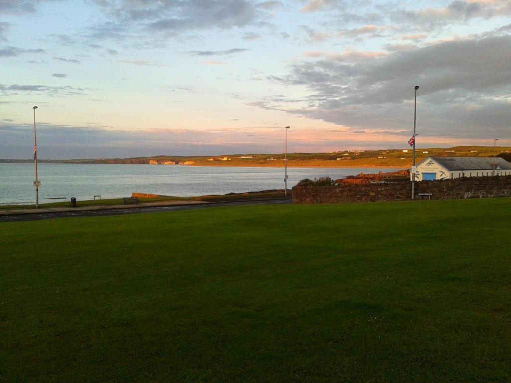 Clarmont Guest House Portrush Rum bild