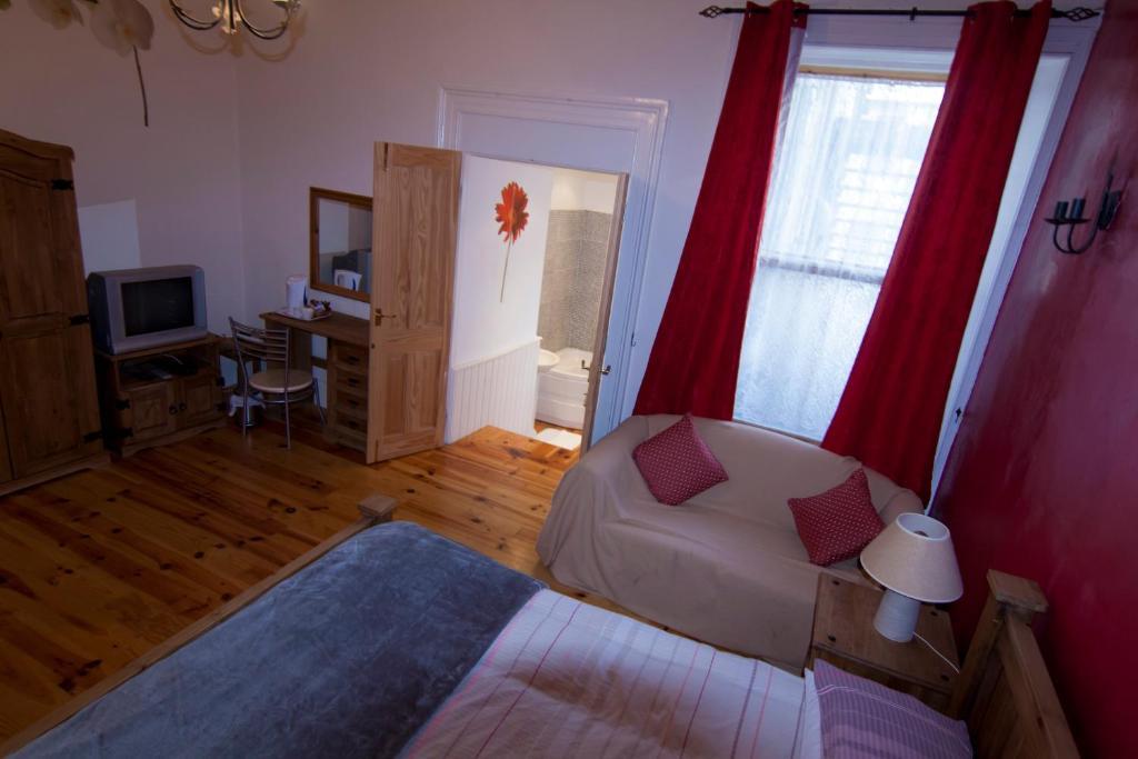 Clarmont Guest House Portrush Rum bild