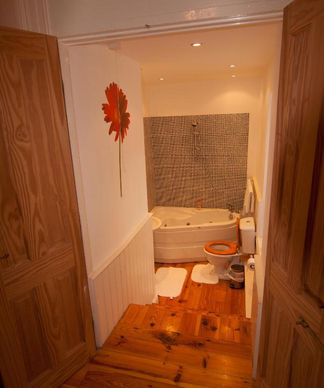Clarmont Guest House Portrush Rum bild
